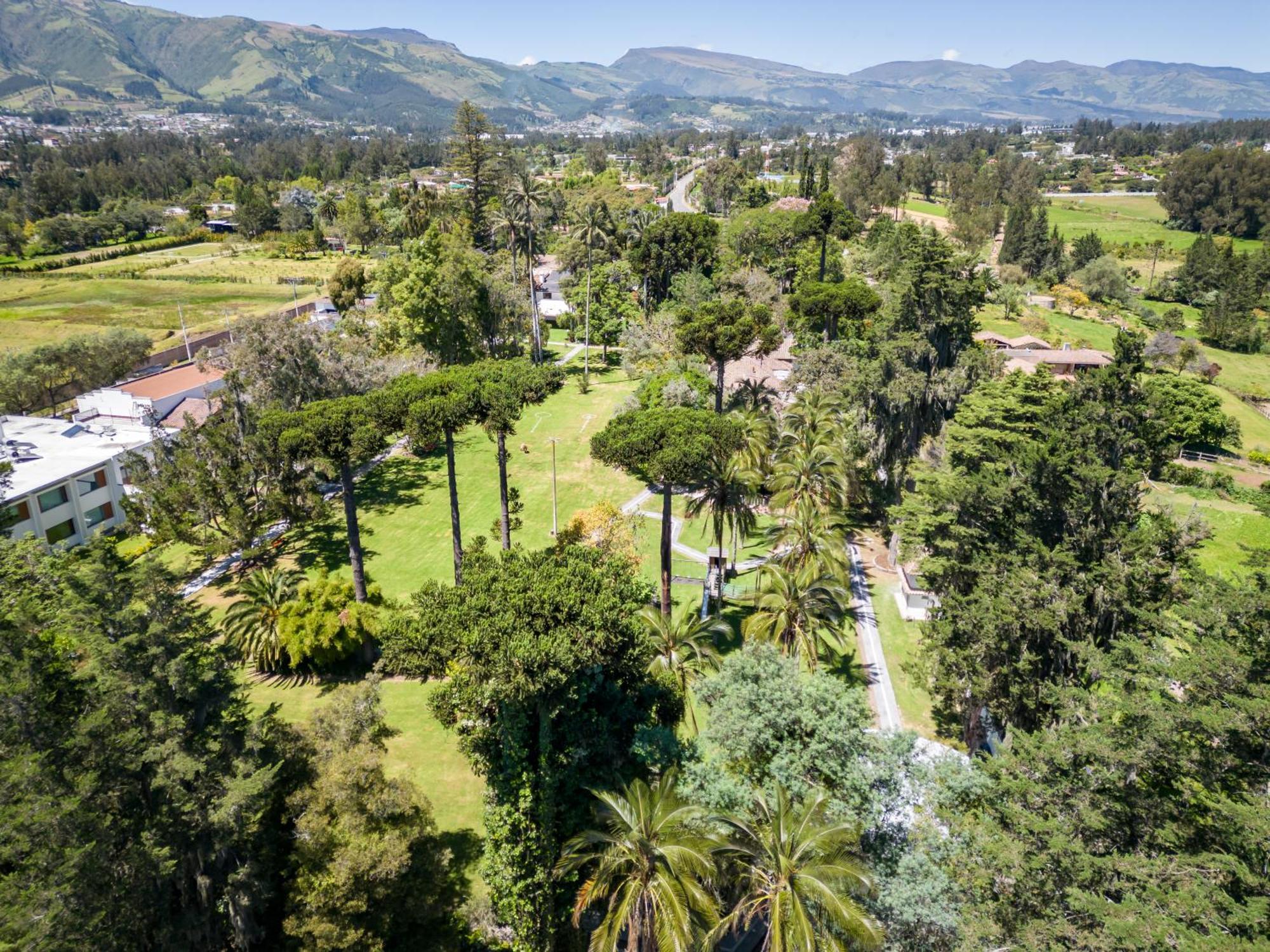 San Jose De Quito Airport, An Ascend Collection 5*
