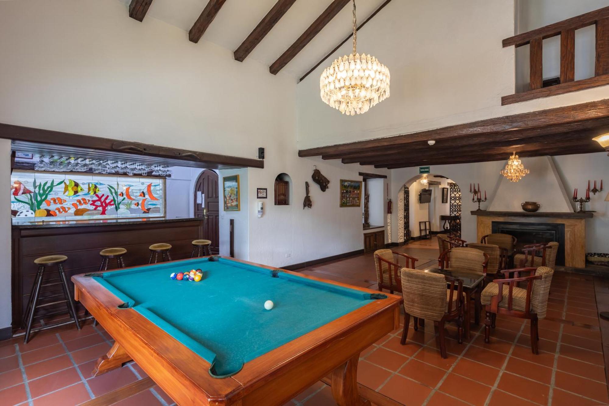San Jose De Quito Airport, An Ascend Collection 5*